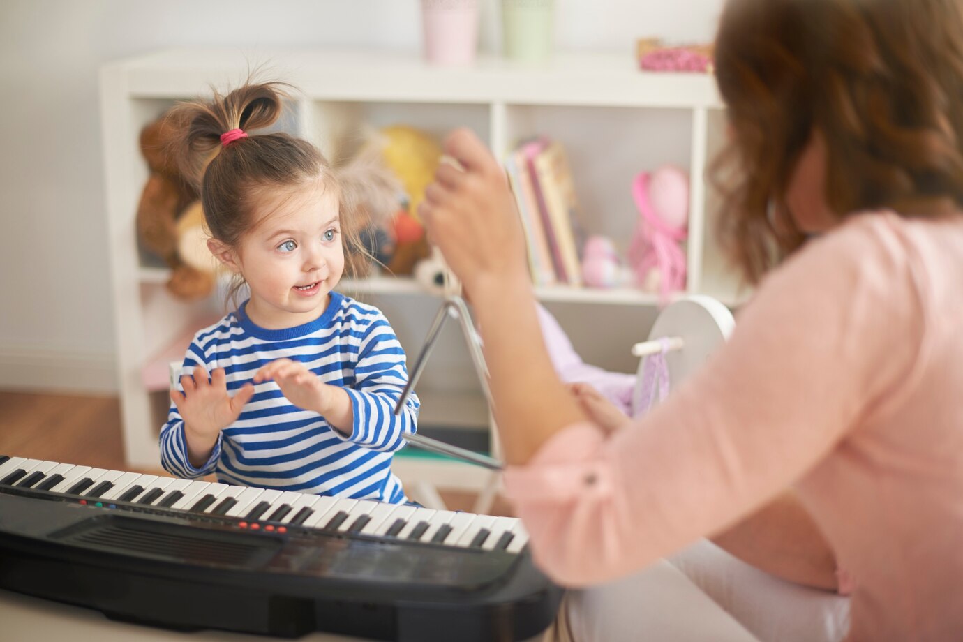 Taller de música para niños con enfoque lúdico y pedagógico en Escuela La Clave